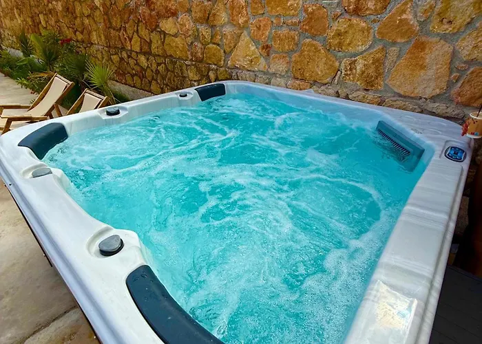 Aqua Euphoria Ex Natura Villa